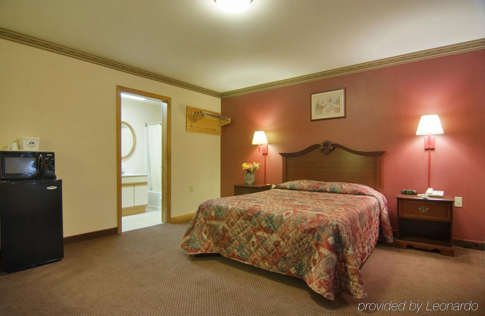 Amerivu Inn And Suites Wolcott Δωμάτιο φωτογραφία